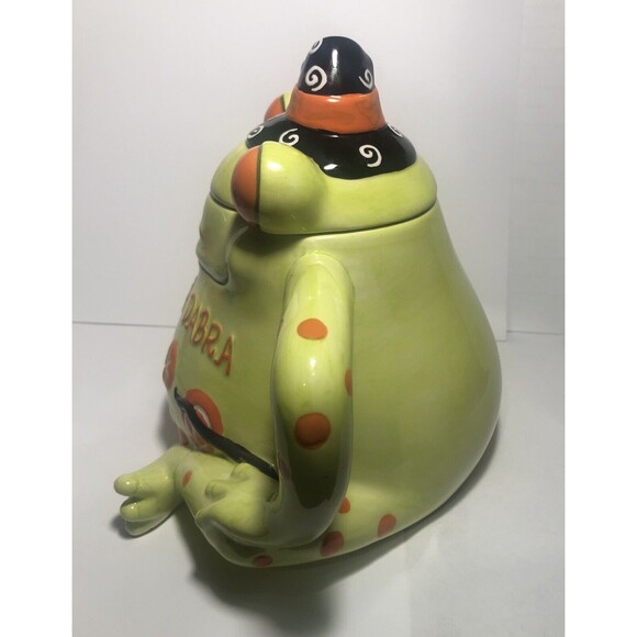 Whimsical Abra Ca Dabra Hand painted Ceramic Frog/Toad Teapot - Picture 5 of 8